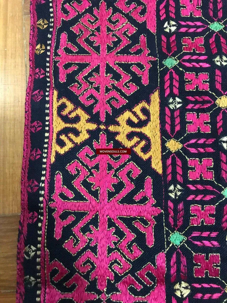 1351 Antique Textile Turban Panel with Embroidery from Kohistan / Swat