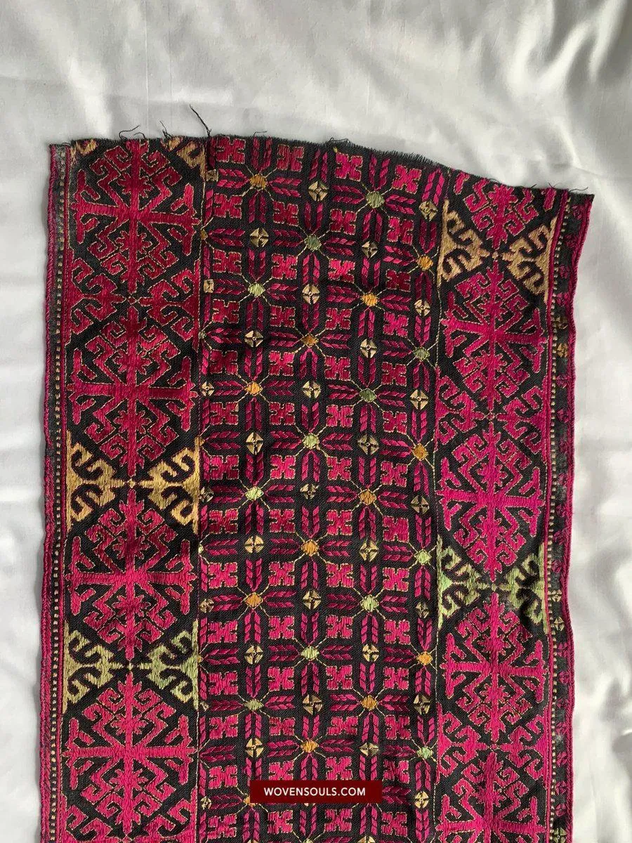 1351 Antique Textile Turban Panel with Embroidery from Kohistan / Swat