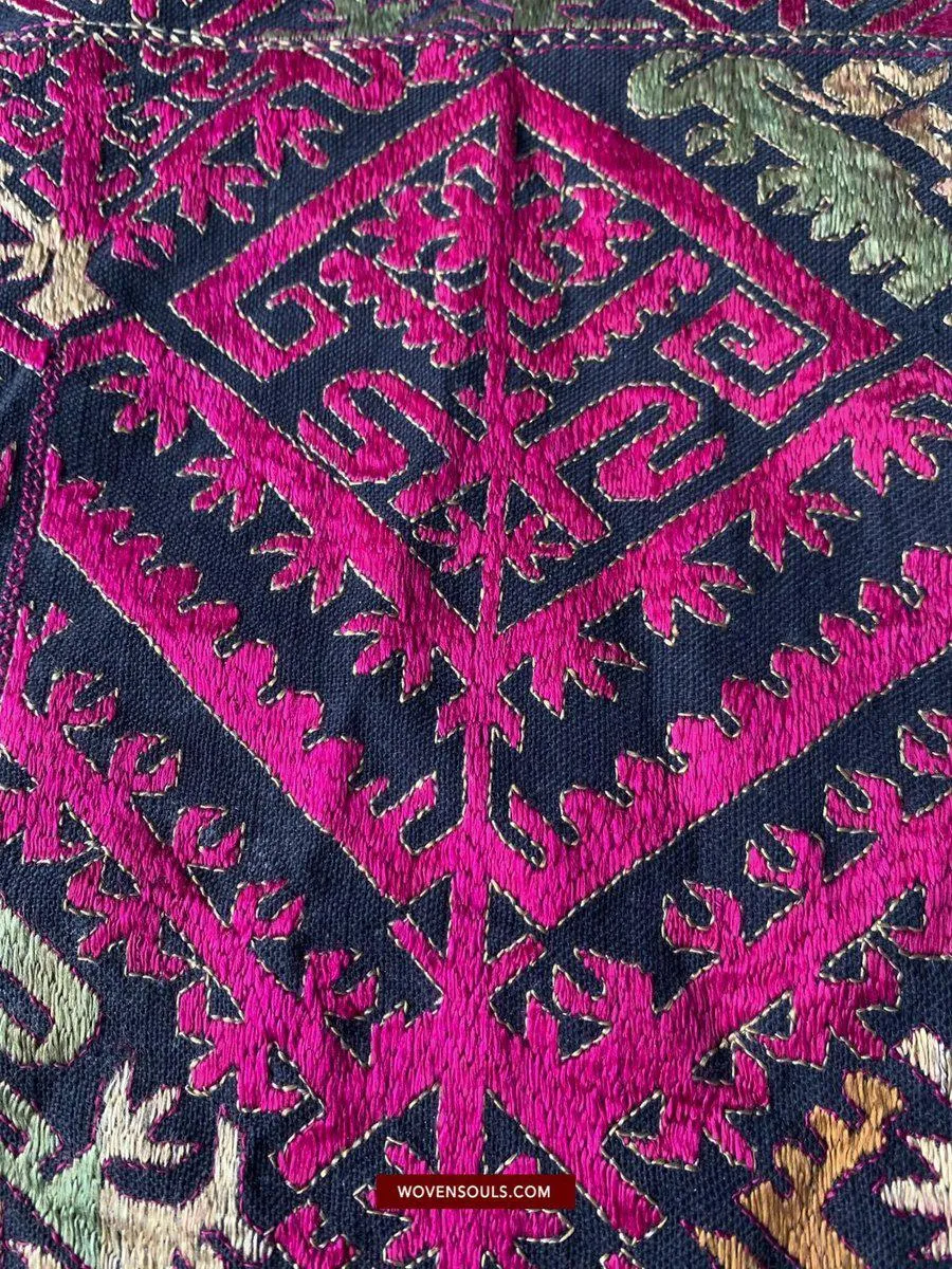 1351 Antique Textile Turban Panel with Embroidery from Kohistan / Swat