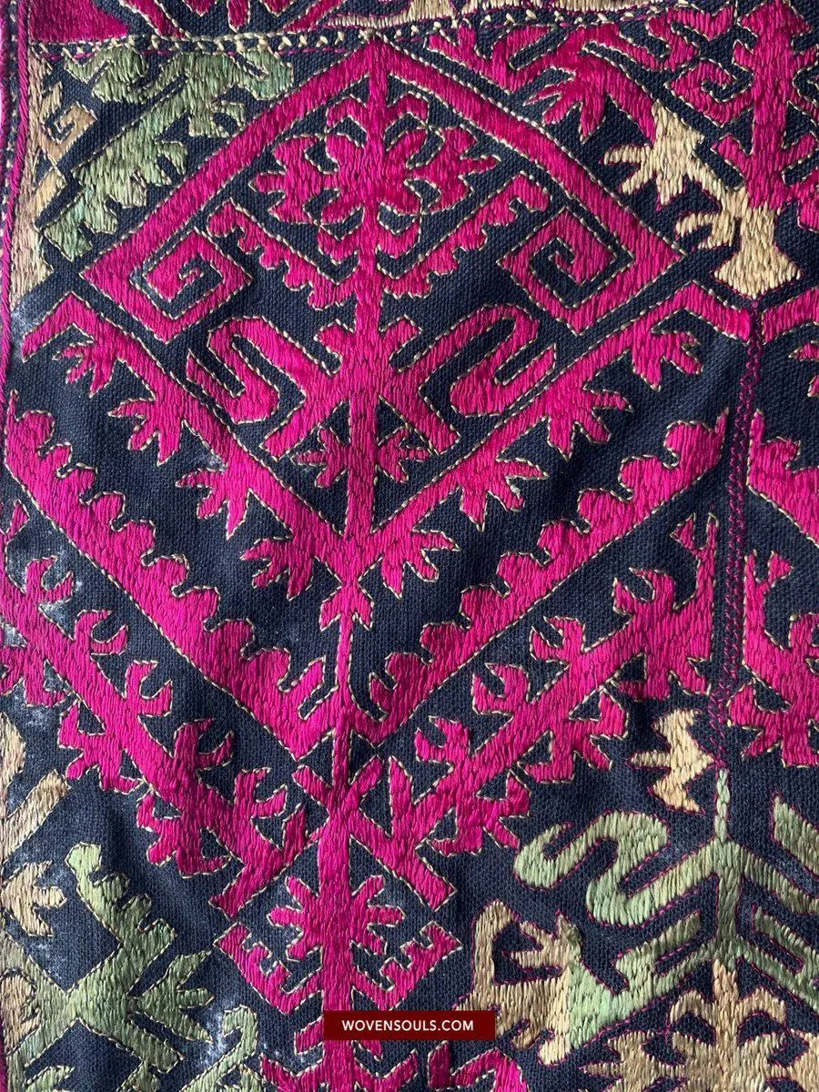 1351 Antique Textile Turban Panel with Embroidery from Kohistan / Swat