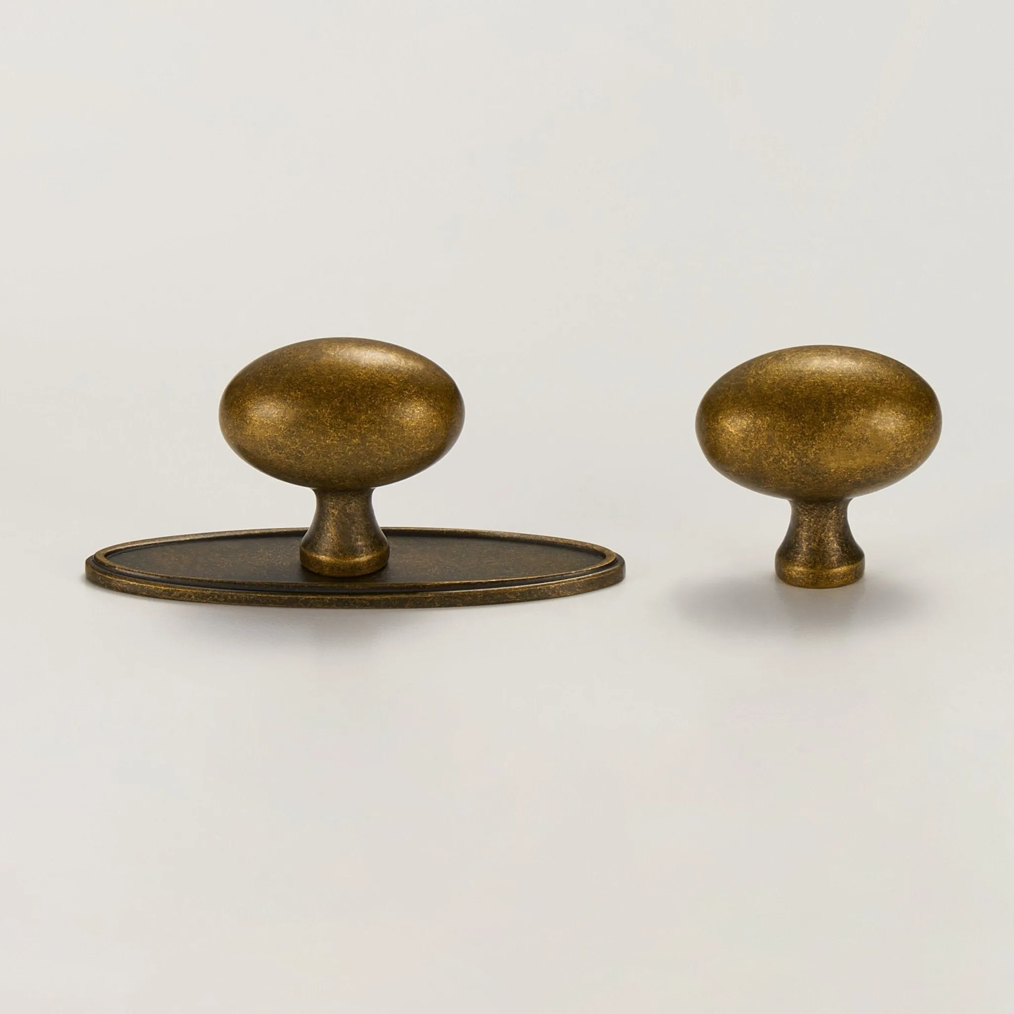 CALLAS Solid Brass Knobs