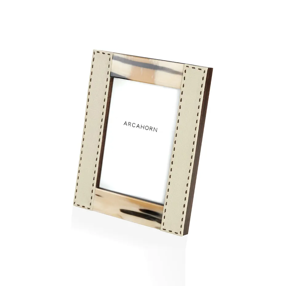 Dorotea Picture Frame