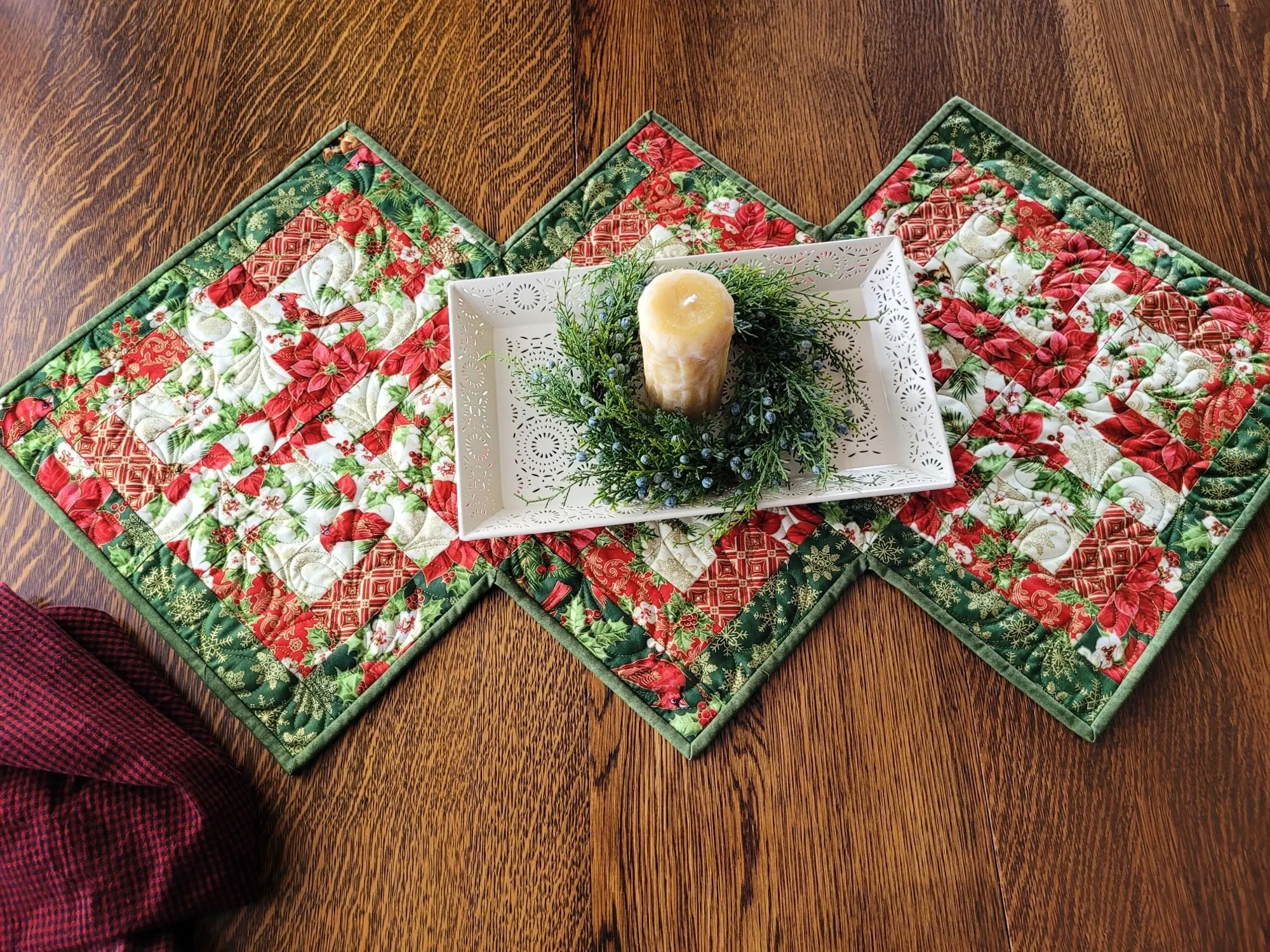 Holiday Bear Paw Quilted Table Runner | Christmas Poinsettia Quilt with Holly and Cardinals