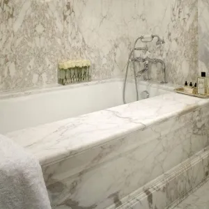 Marble - Vagli Calacatta