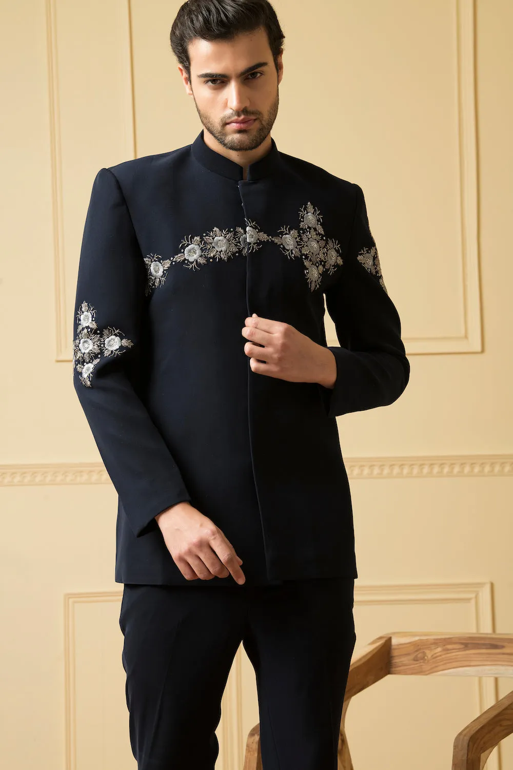 Men's Silver Zardozi Embroidery Blue Bandhgala Set - Hilo Design