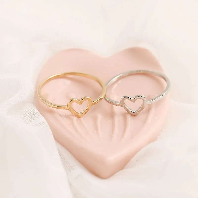 Minimalist Jewelry Simple Silver Color Heart Fashion Ring for Women as Gifts