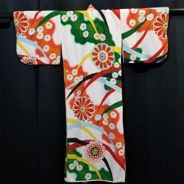 "Floating Mums" Vintage Girl's Kimono