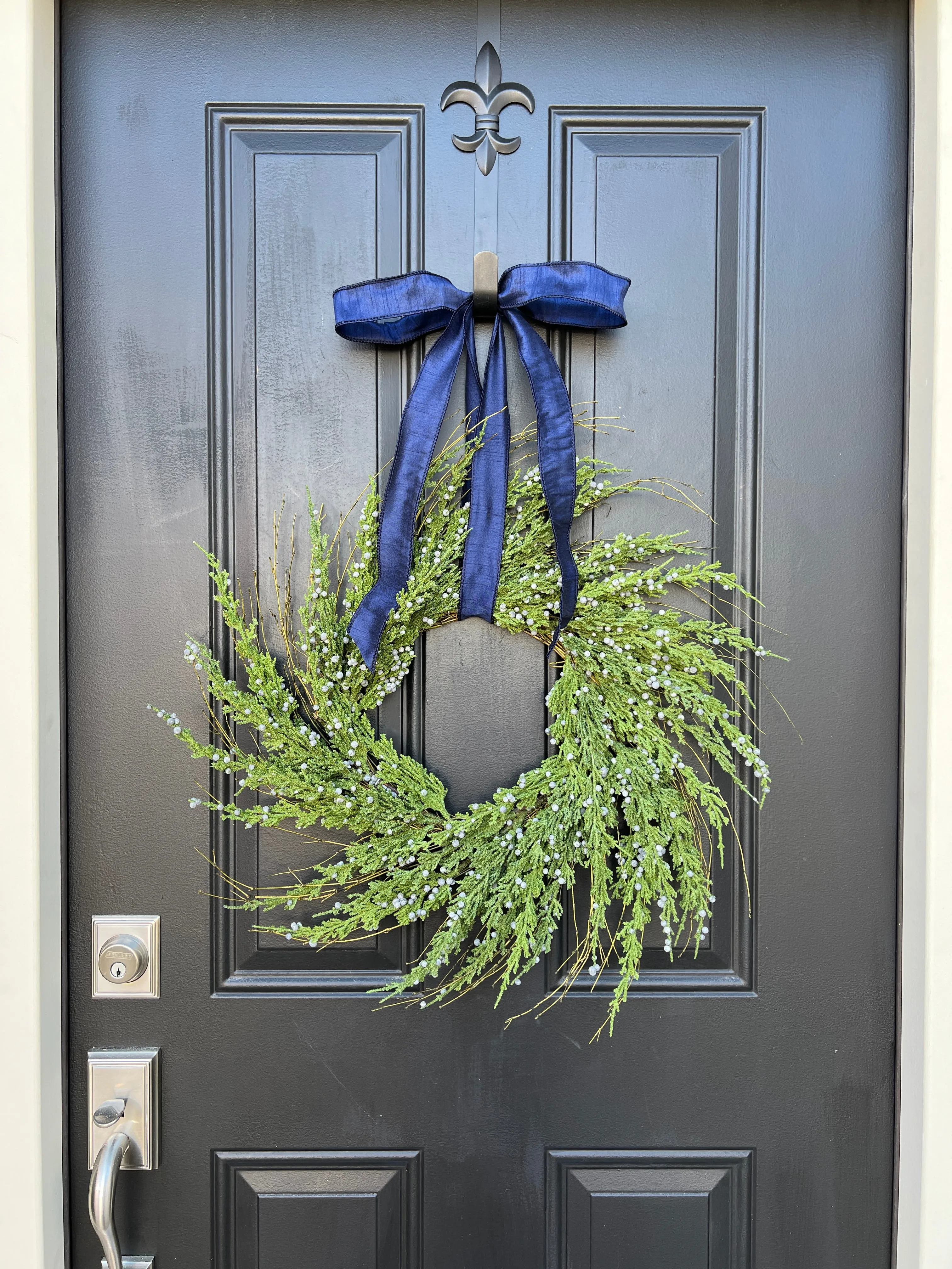 Winter Juniper Delight Wreath